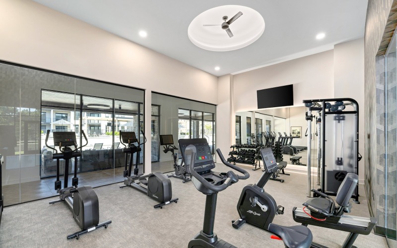 Open and well-lit fitness center